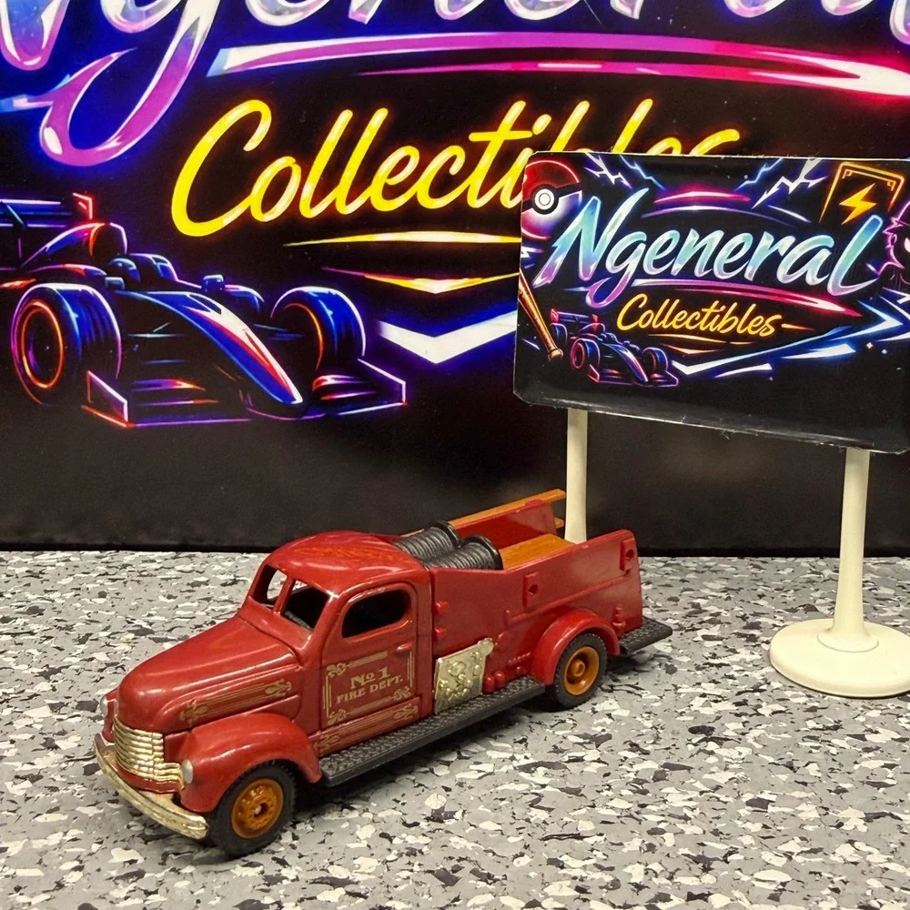 High Speed 1948 Task Master No. 1 Fire Dept Truck Diecast Red 1:64 Model 434